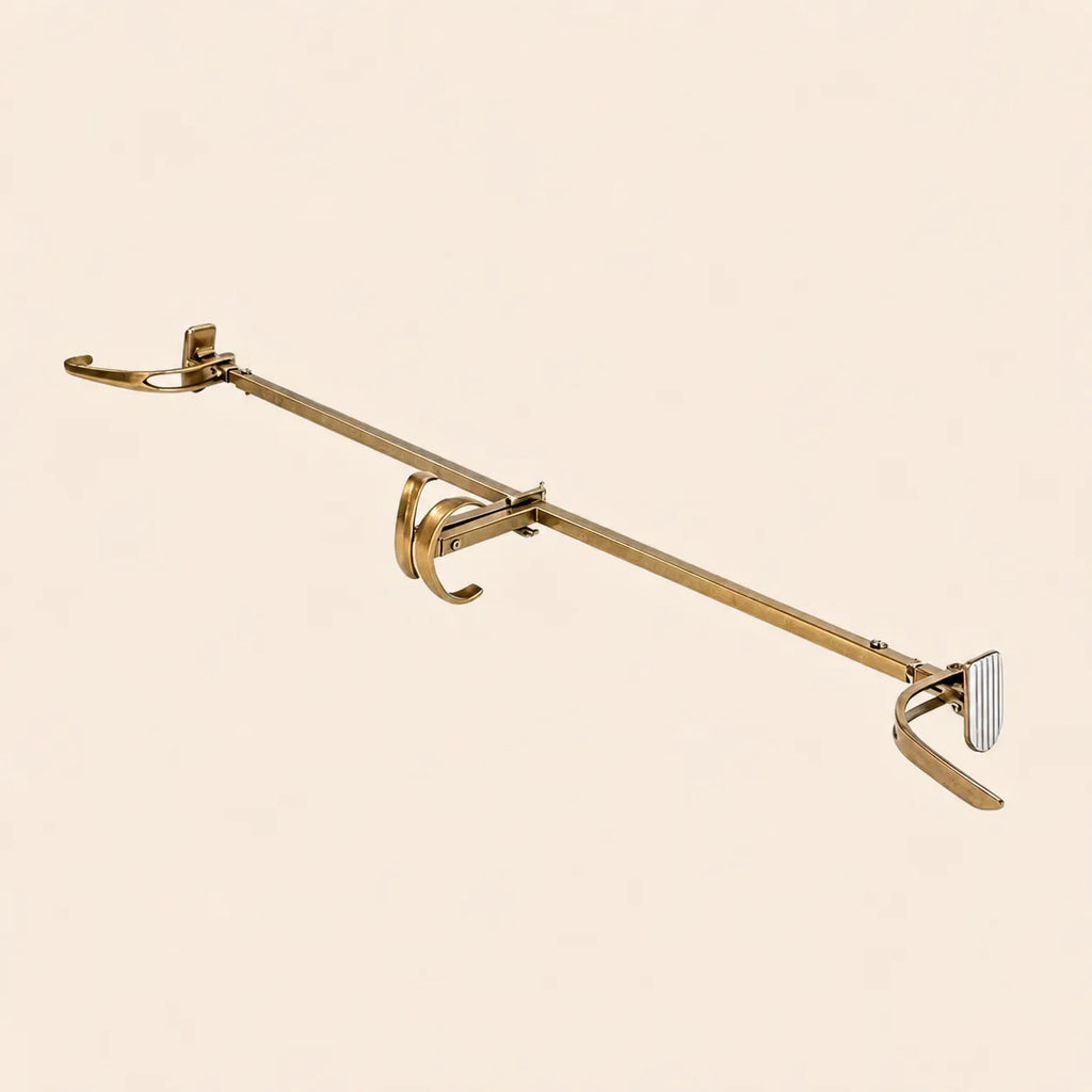 Adjustable Door-Frame Wreath & Garland Hanger Rod 9